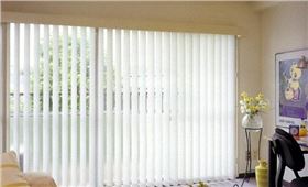 百葉窗選擇有竅門，應與墻壁色相搭配