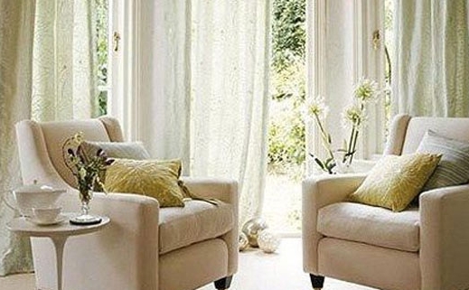 選擇窗簾色調(diào)有講究，炎炎夏日給你不一樣的清涼